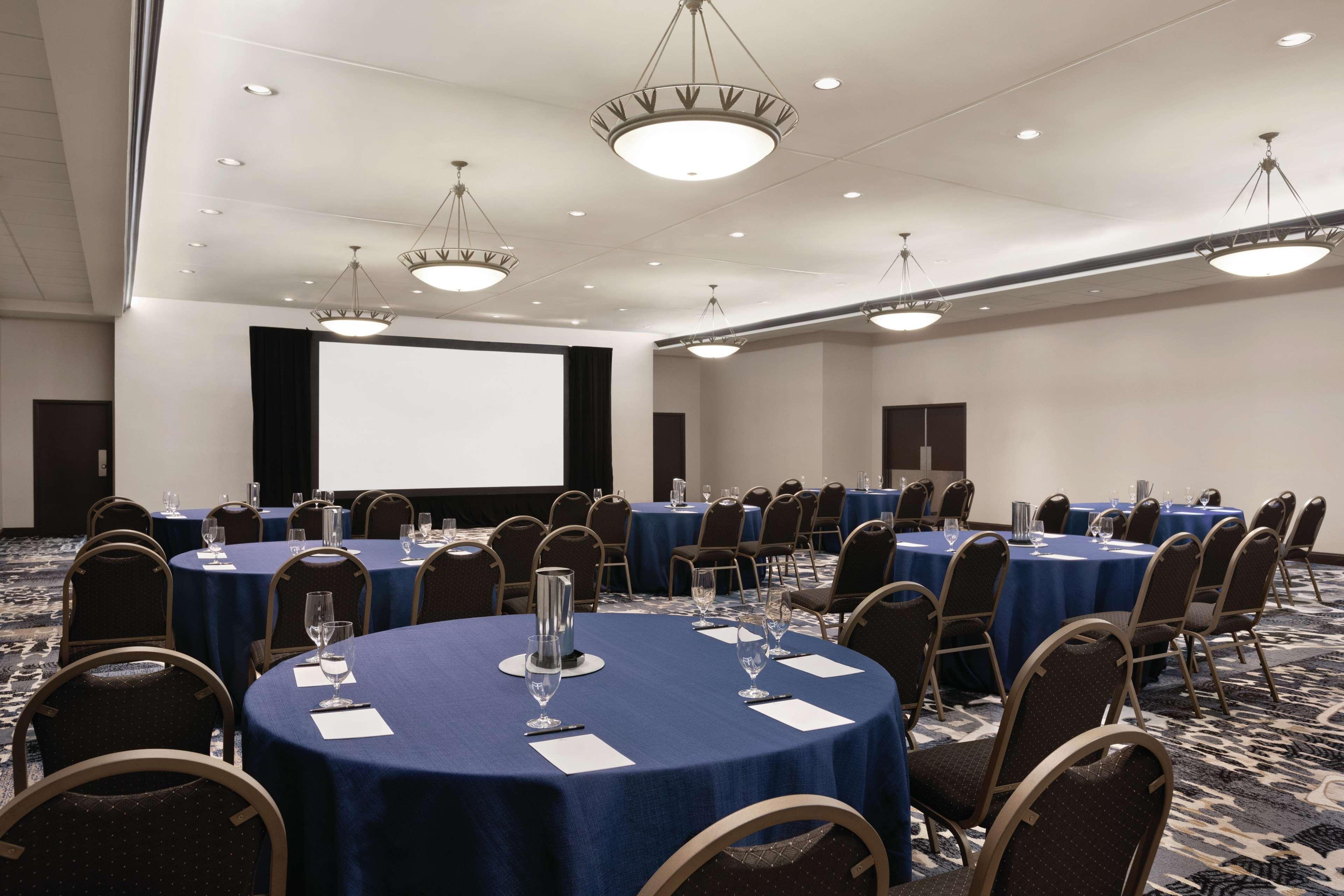 מלון Doubletree By Hilton South Charlotte Tyvola מראה חיצוני תמונה