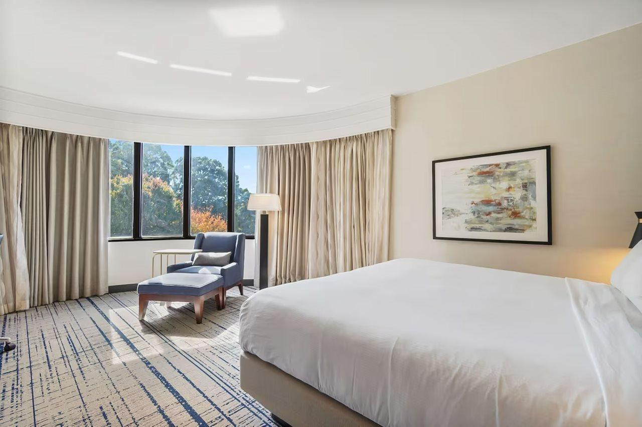מלון Doubletree By Hilton South Charlotte Tyvola מראה חיצוני תמונה
