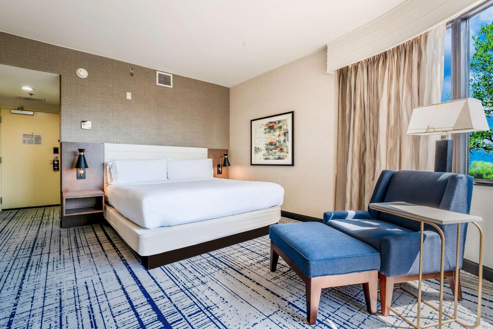 מלון Doubletree By Hilton South Charlotte Tyvola מראה חיצוני תמונה