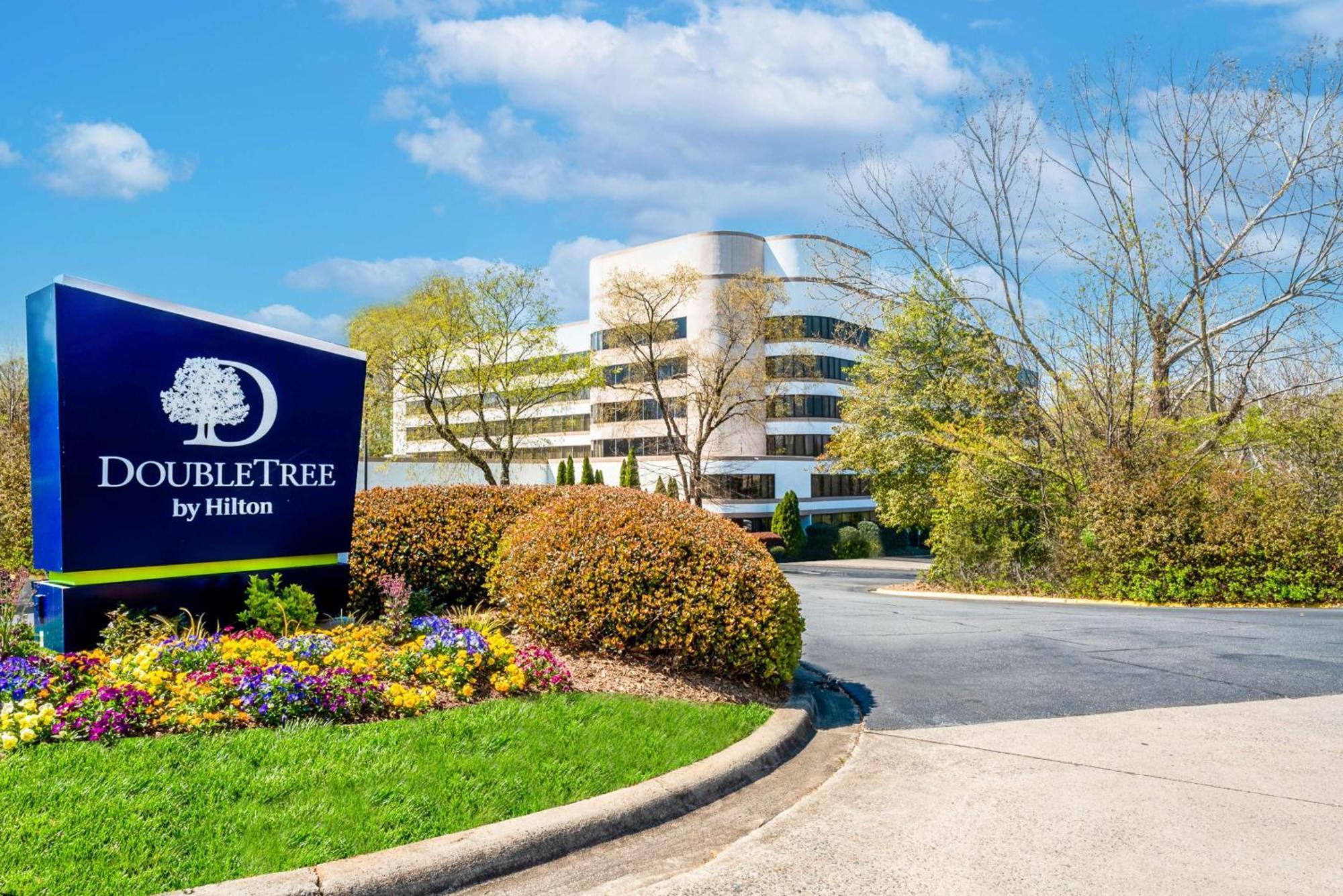מלון Doubletree By Hilton South Charlotte Tyvola מראה חיצוני תמונה