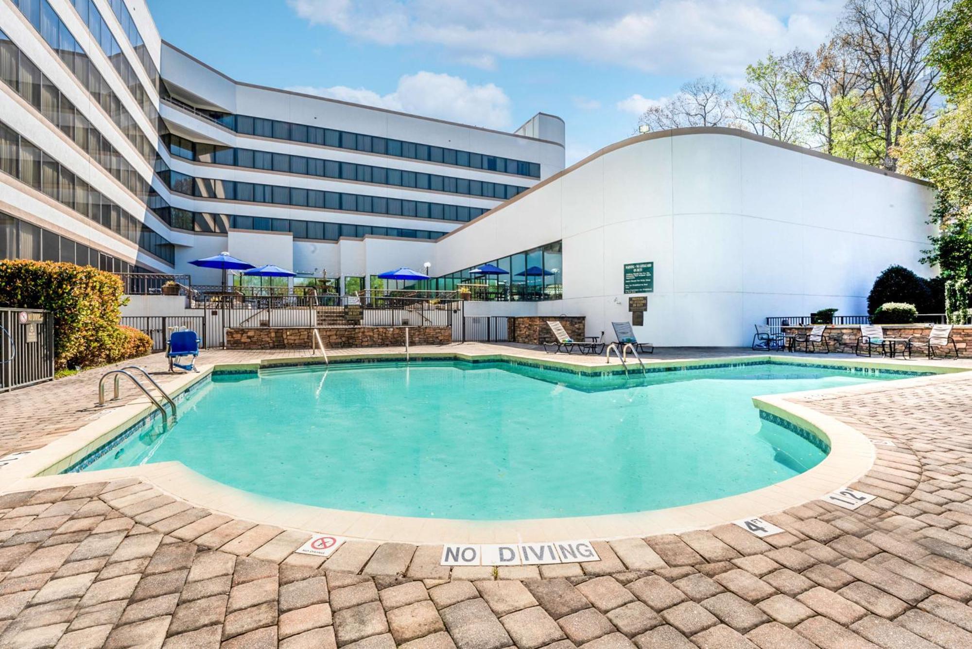 מלון Doubletree By Hilton South Charlotte Tyvola מראה חיצוני תמונה